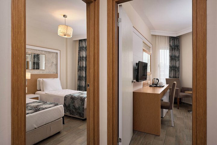 Room 21 of 92