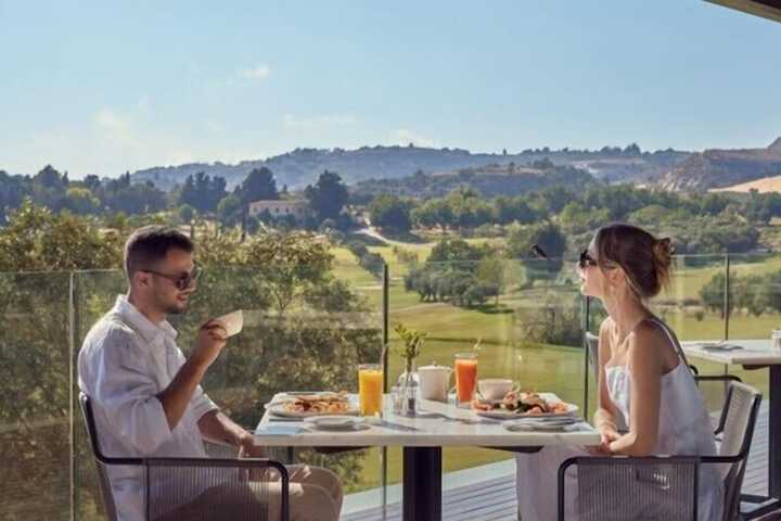 Dining 105 of 127