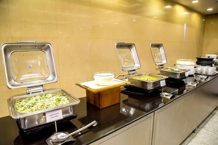 Dining Photos