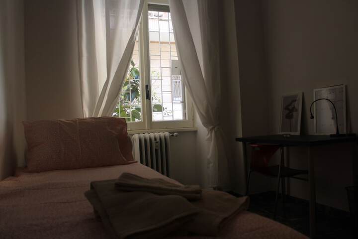 Room 19 of 40