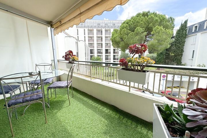 Terrace/Patio 51 of 77