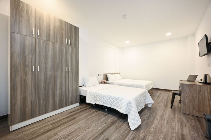 Room 15 of 60