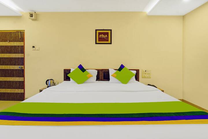 Room 14 of 34
