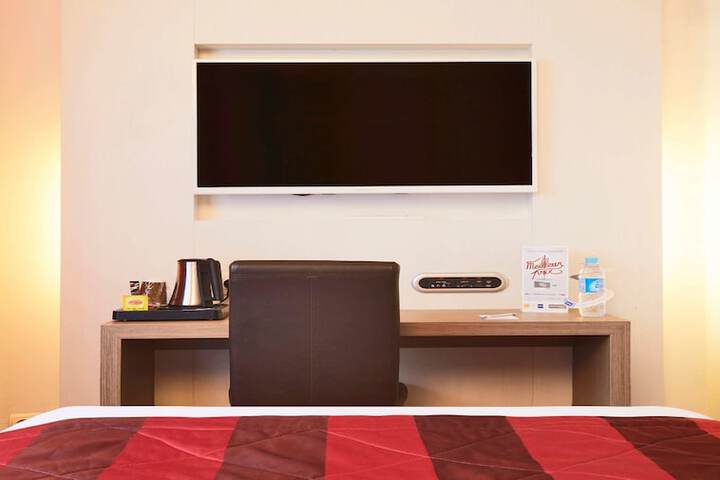 Room 15 of 34