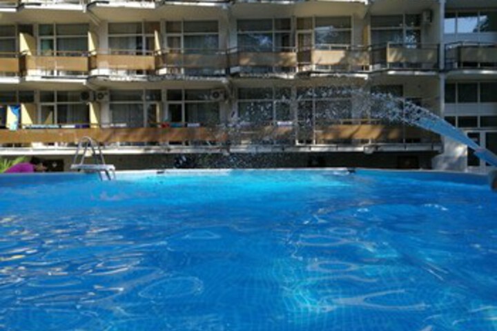 Pool 35 of 35