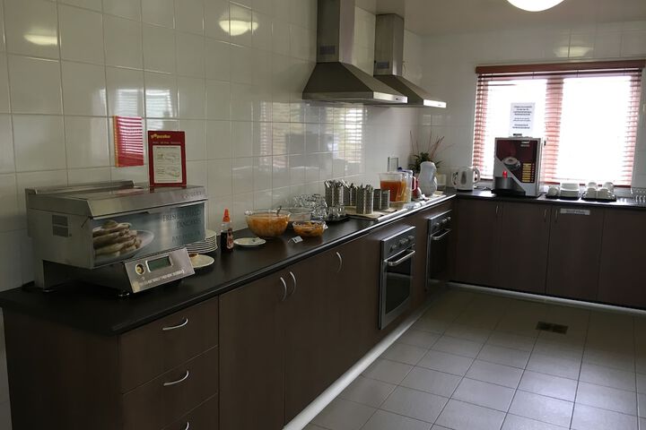 Breakfast/Coffee Service 19 of 37