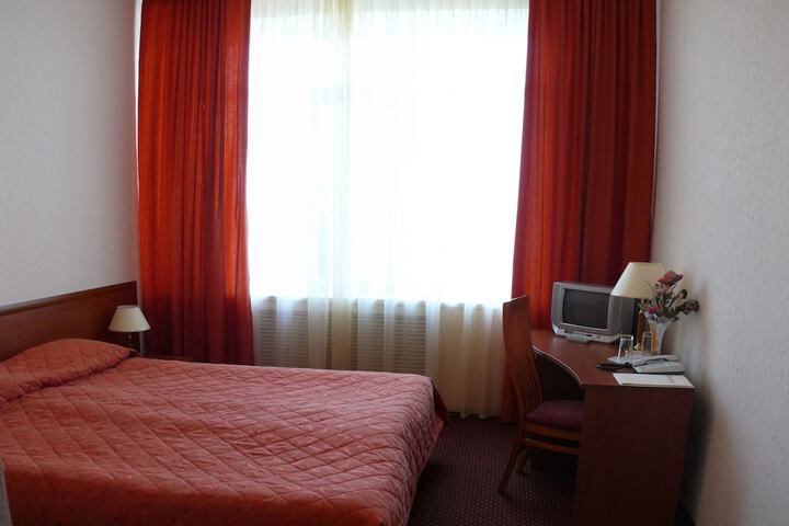 Room 14 of 62