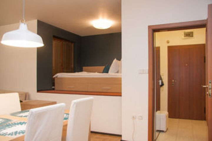 Room 30 of 73