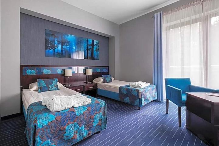 Room 2 of 4