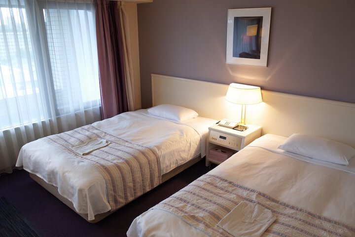 Room 41 of 120