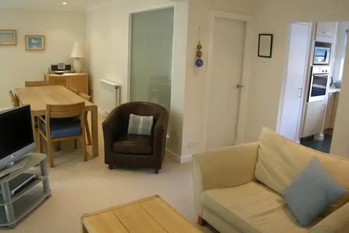 Room 2 of 13