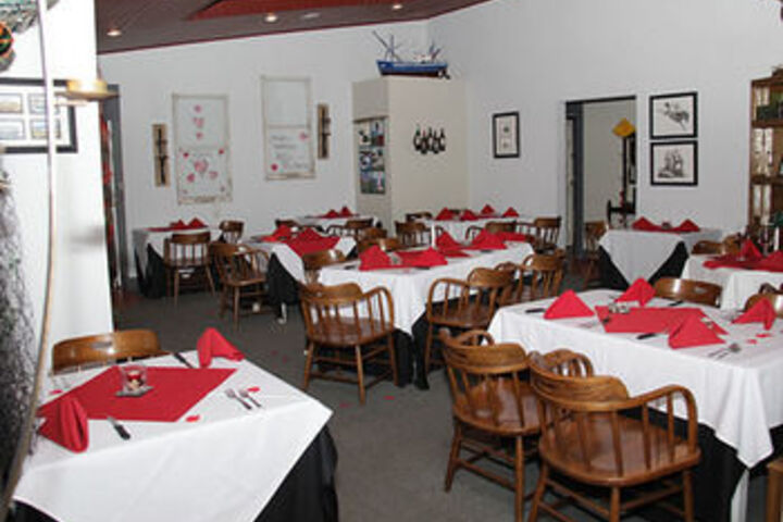 Breakfast/Coffee Service 8 of 40