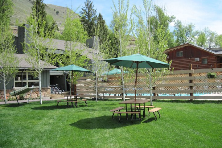 BBQ/picnic area