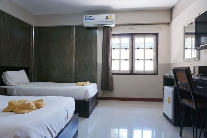 Puangpech Hotel