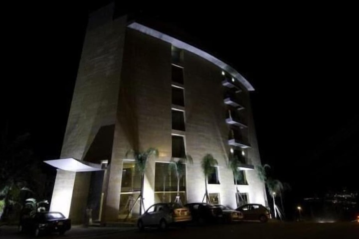 Hotel 63 of 66