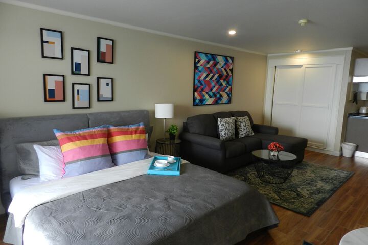 Room 34 of 259