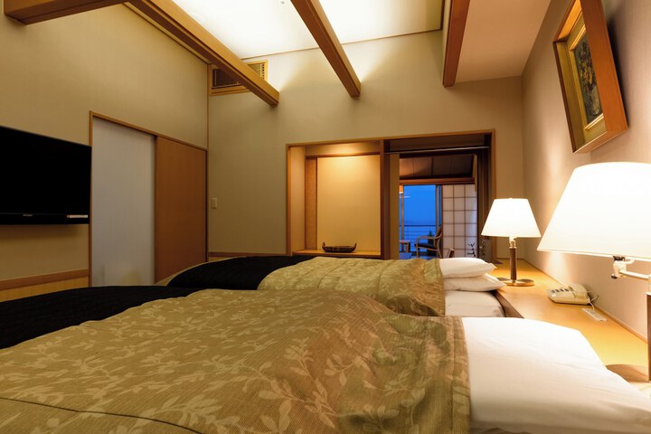 Room 20 of 114