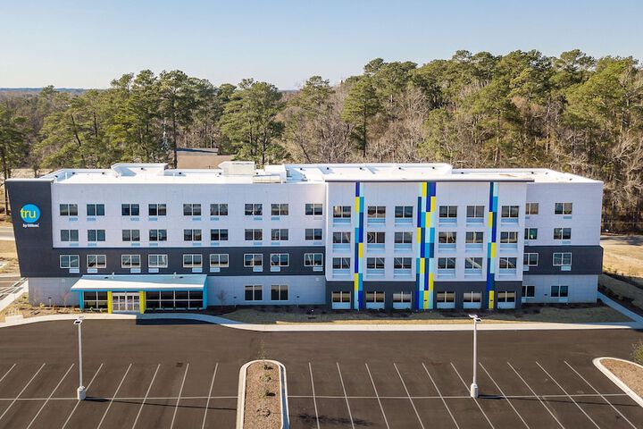 Hotel 80 of 81