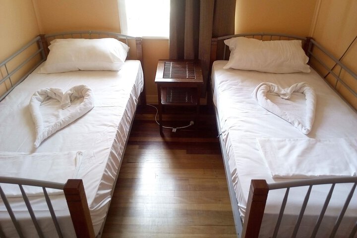 Room 15 of 44