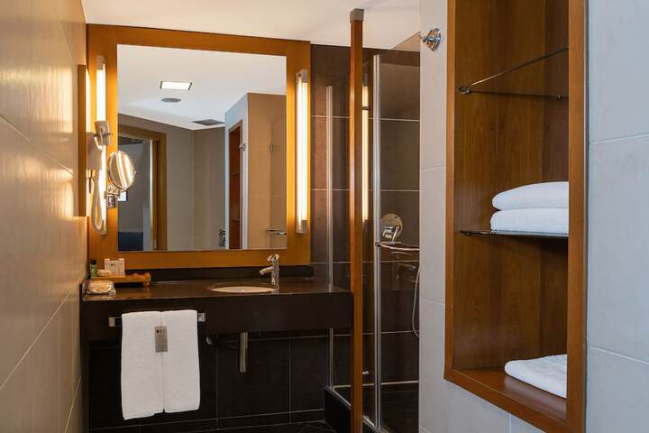 Room 40 of 88