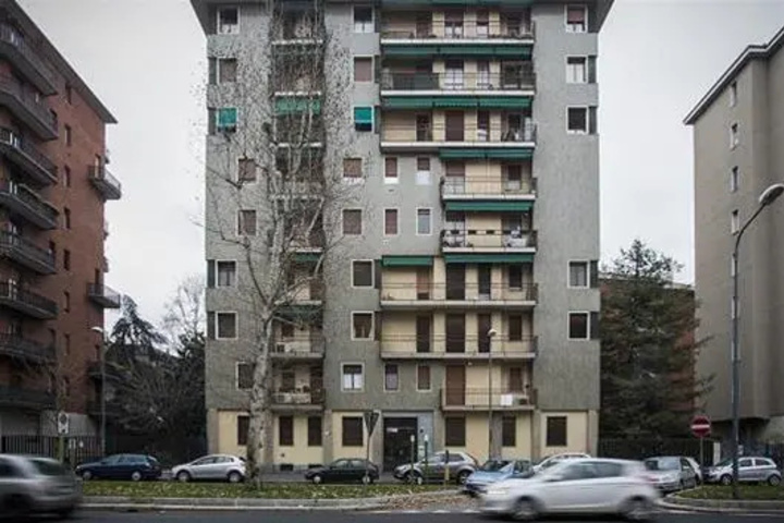 Pisa 3460 Milan HLD 37553