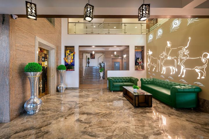 Hotel Interior 7 of 59