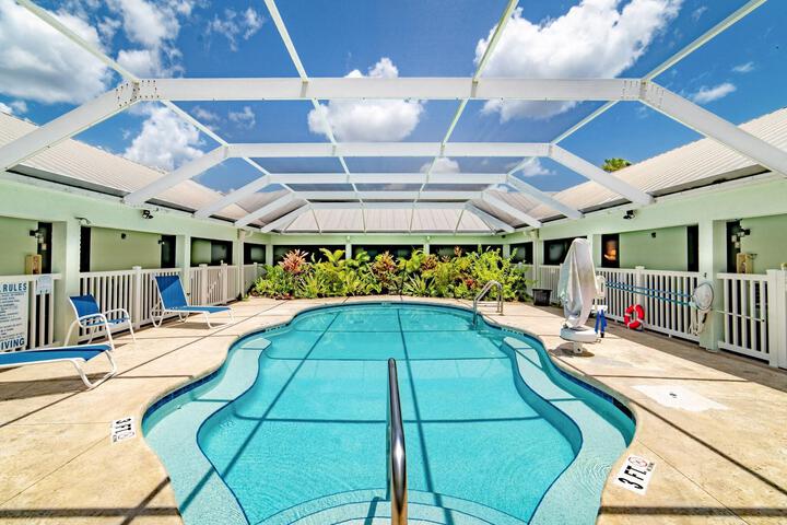 Pool 17 of 31