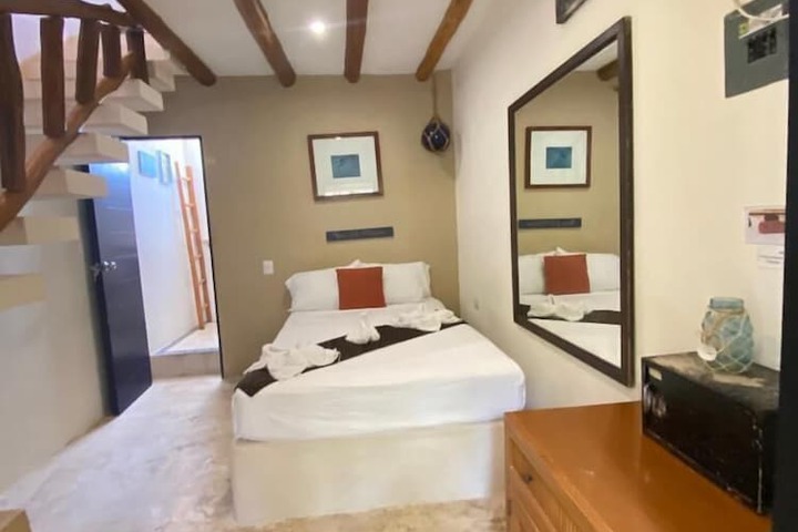 Room 11 of 67