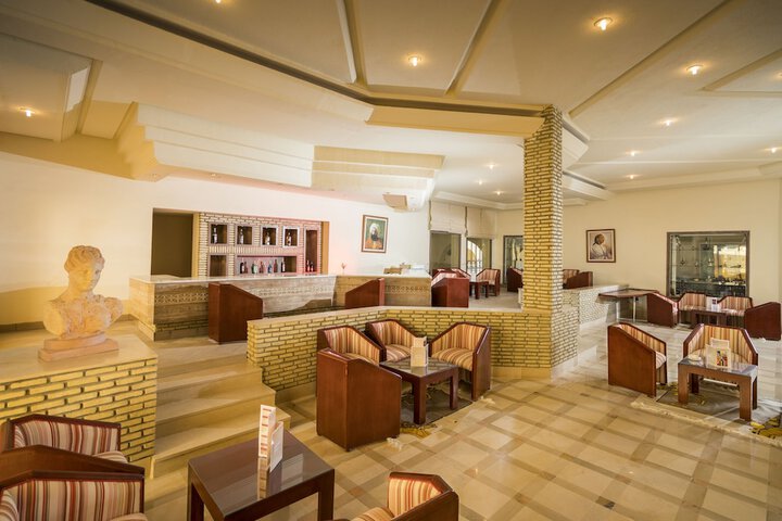 Hotel Interior 4 of 19
