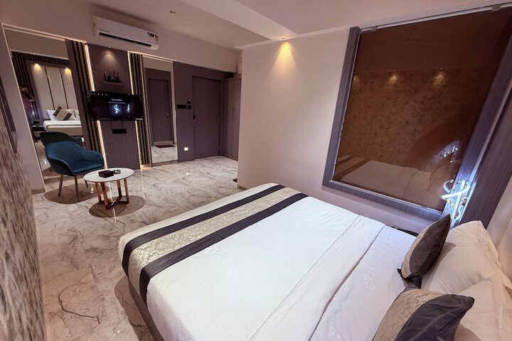 Room 31 of 74