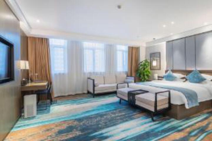 Room 21 of 23