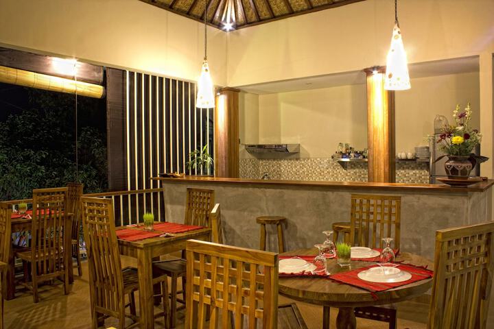 Restaurants