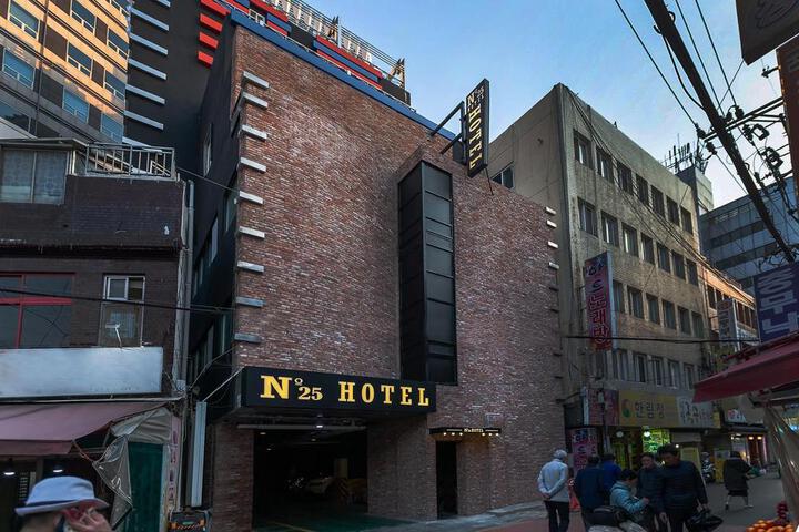 No.25 Hotel Busan (Seomyeon subway station)