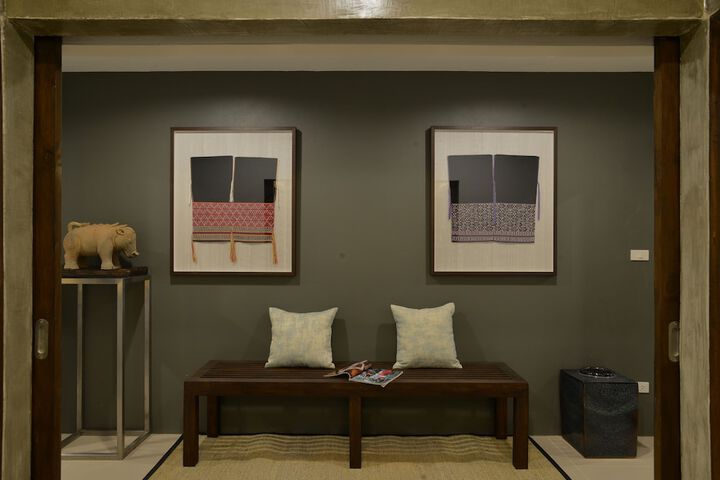 Room 33 of 80