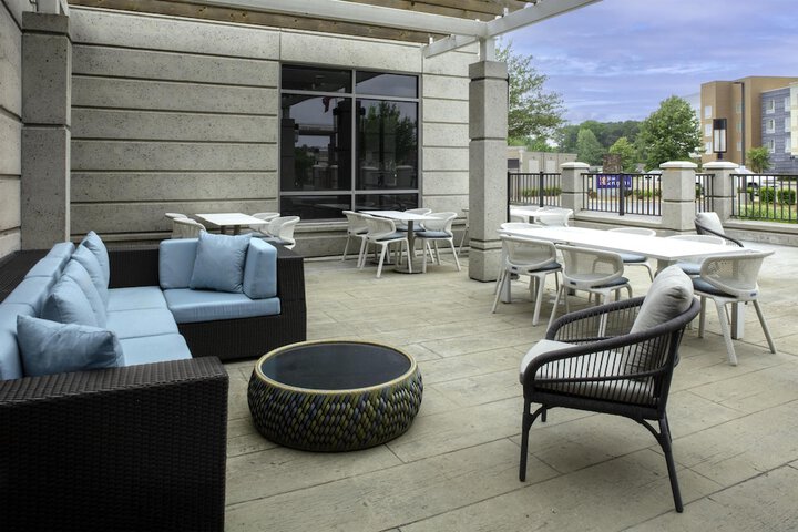 Terrace/Patio 41 of 44