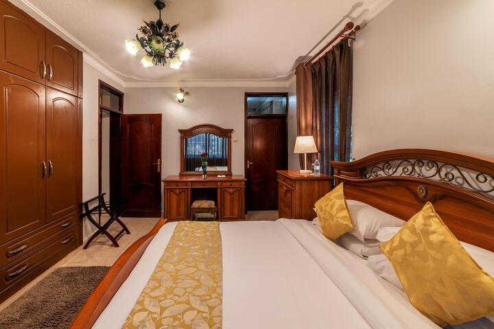 Room 42 of 66