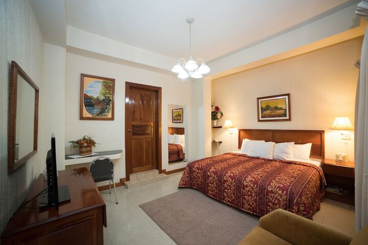 Room 8 of 81