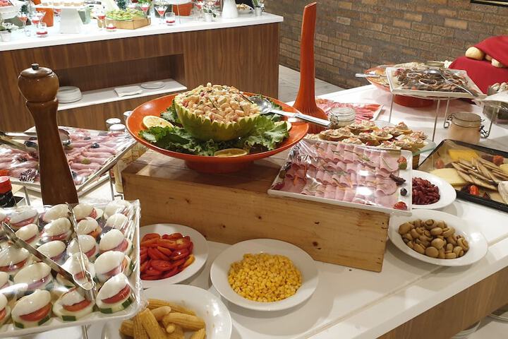 Dining 122 of 193