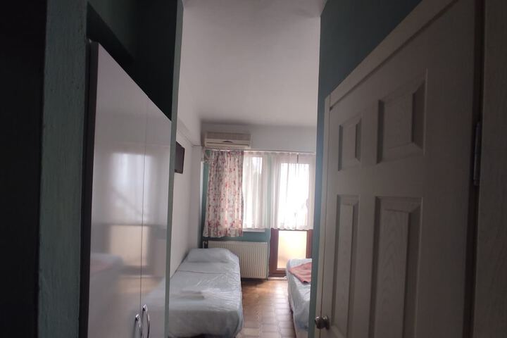 Hotel 22 of 29