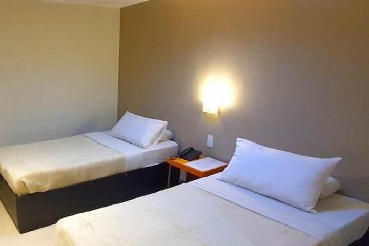 Room 21 of 44