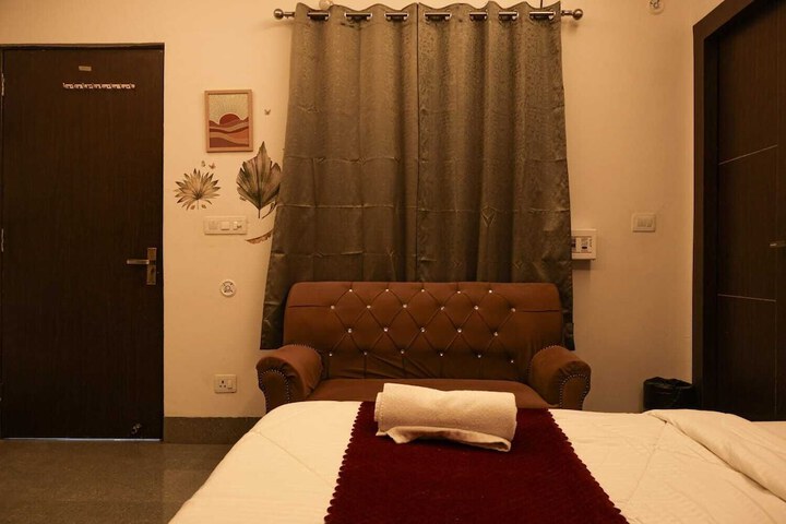 Room 18 of 50
