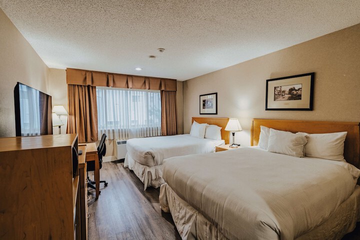 Room 44 of 68