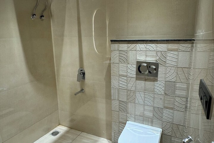 Room 20 of 49