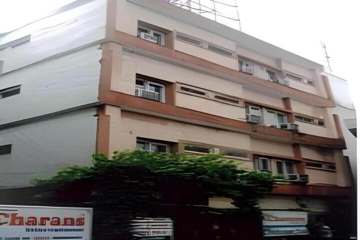 Hotel Charans International