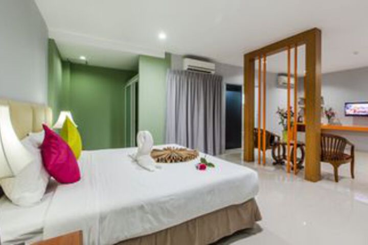 Room 18 of 67