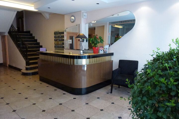 Lobby Entry