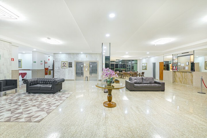 Lobby Entry