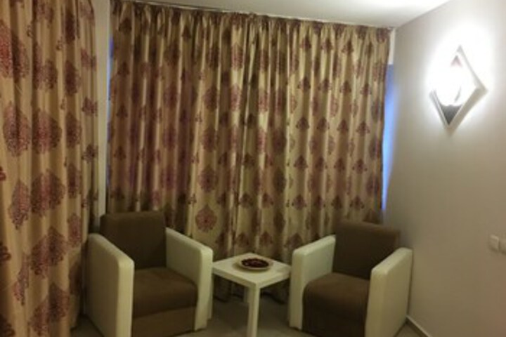 Room 47 of 123
