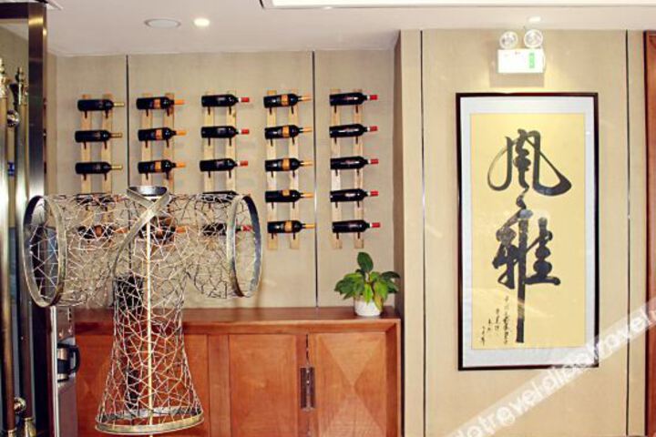 Hotel Interior 26 of 39