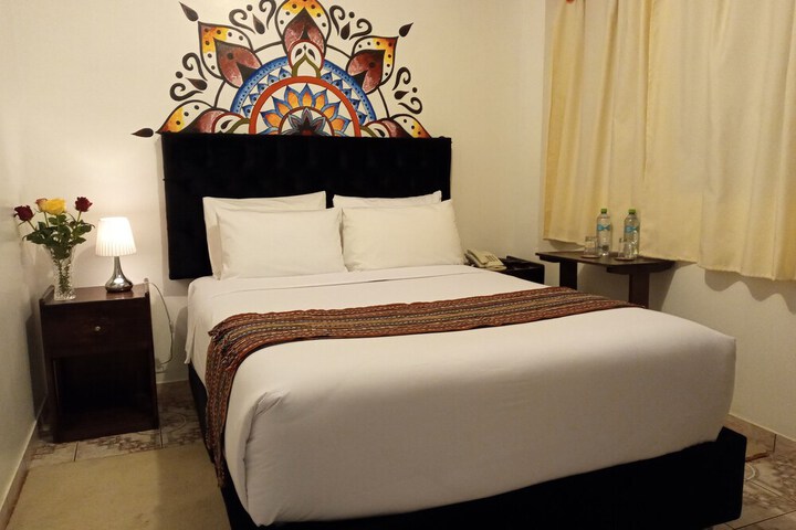 Room 2 of 12
